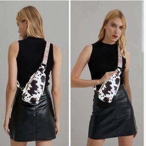 Stylish Cow Print Sling Women's Crossover Bag